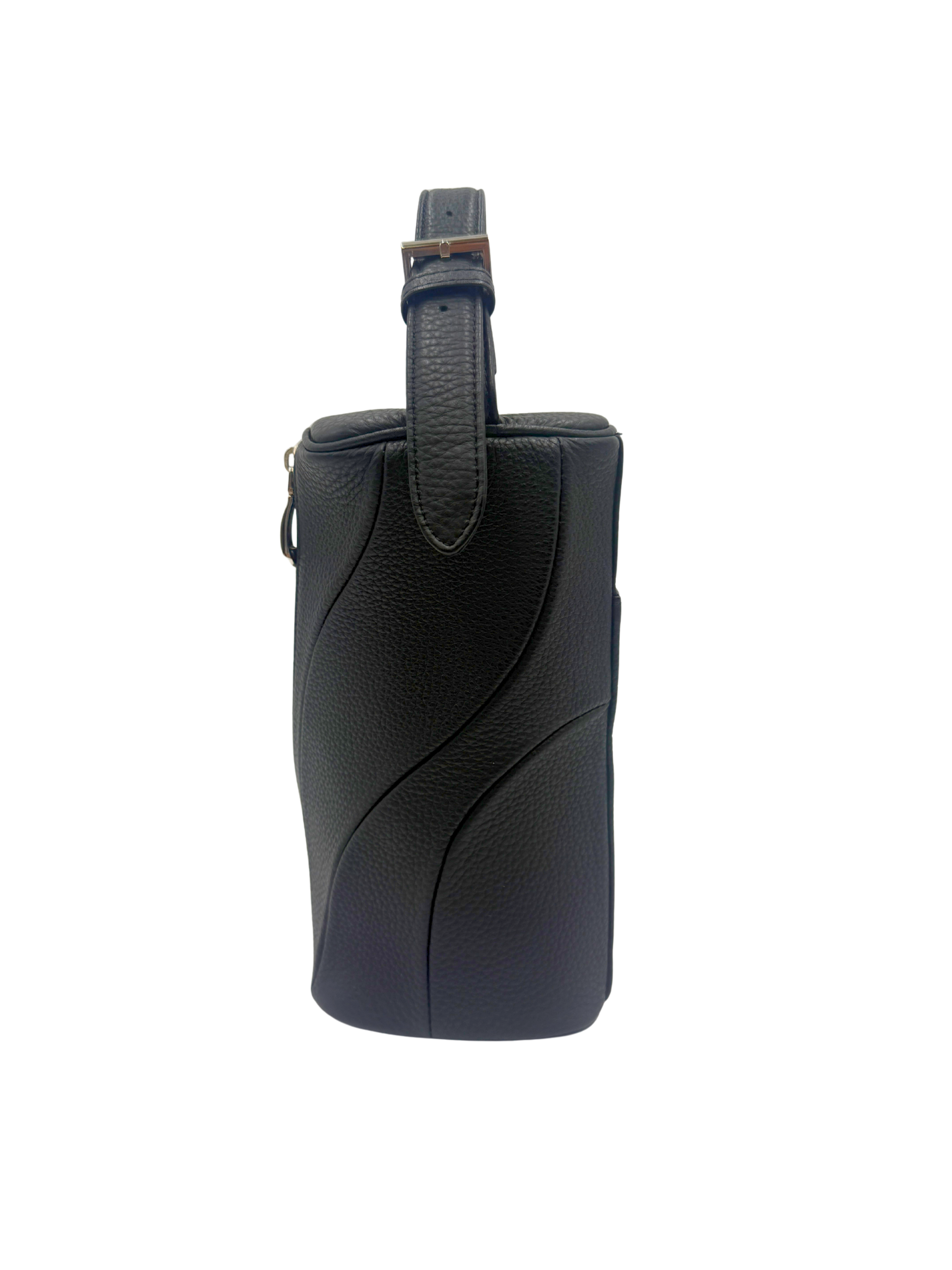 Surge ボックスクラッチ