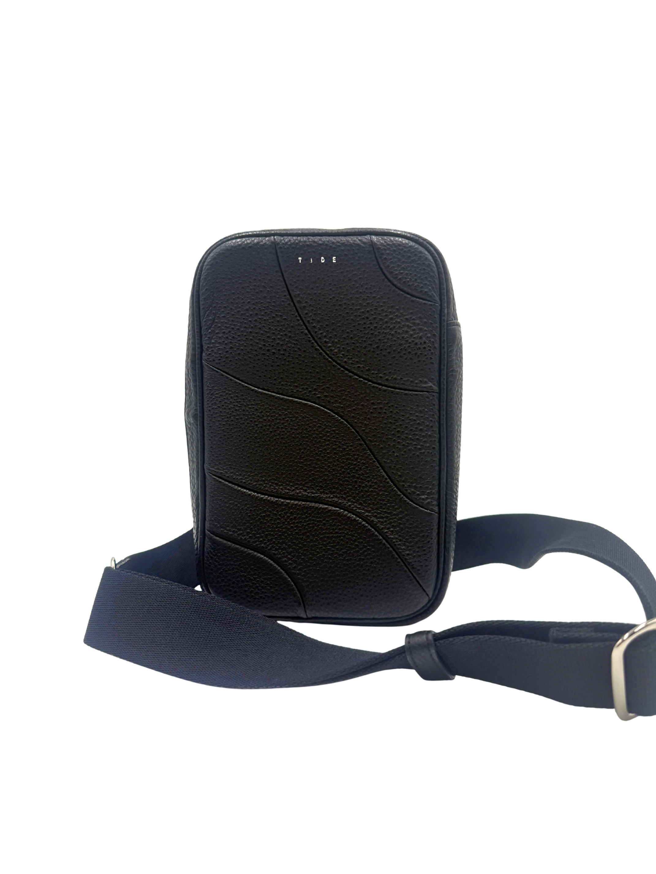 Calm クロスショルダーバッグ